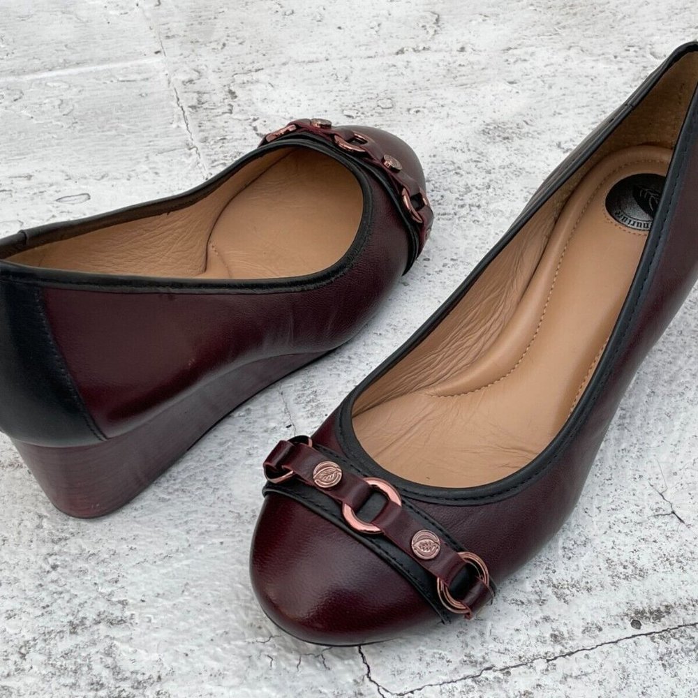 Nurture Women Heel Sandal Shoes Brown/Black Leather Upper Size 8.5M